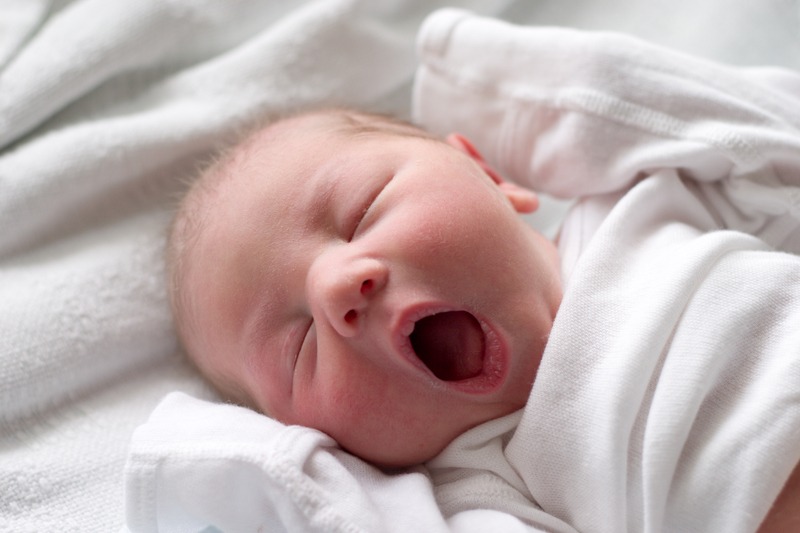 sleeping-baby-yawning